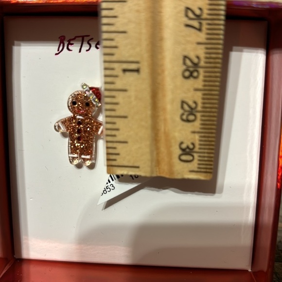 NIB! BETSEY JOHNSON GINGERBREAD MAN AND GIRL POST EARRINGS - Picture 10 of 11